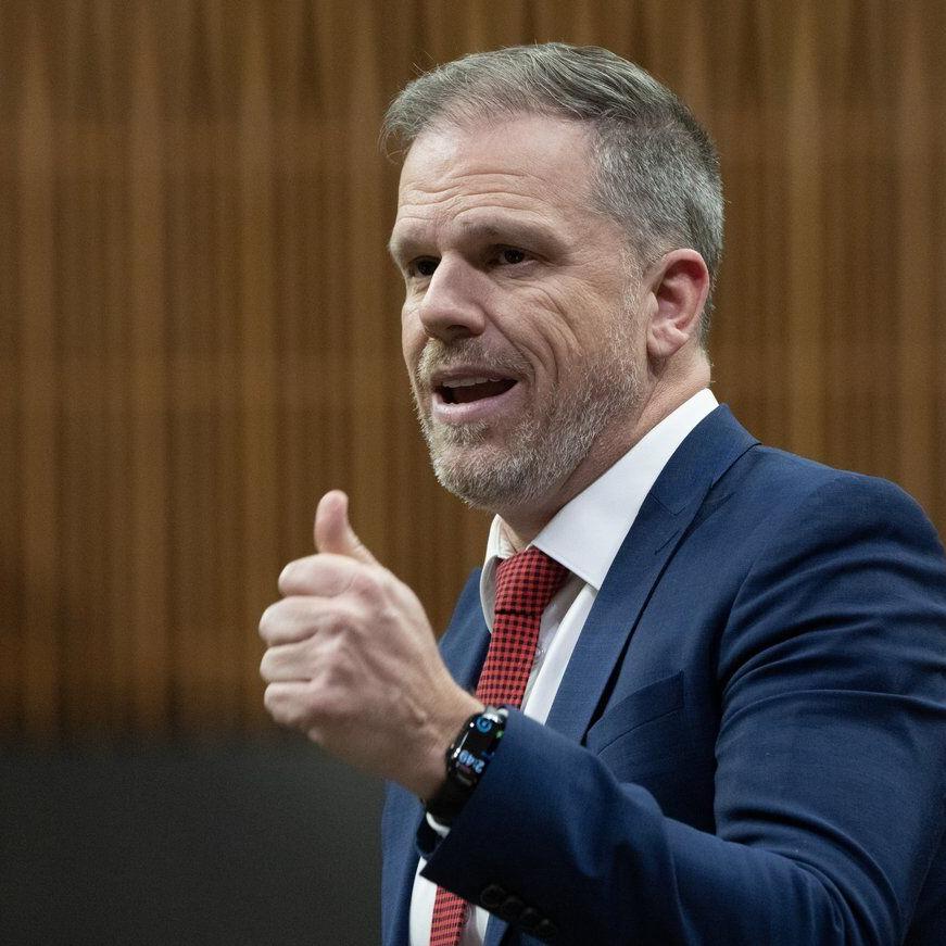 Health minister calls on NDP to give Liberals more time to sign pharmacare deals
